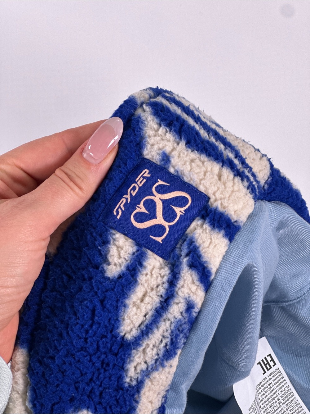 Spyder St Strand Society Sherpa Floral Bucket Hat Royal Blue OS - Picture 8 of 13